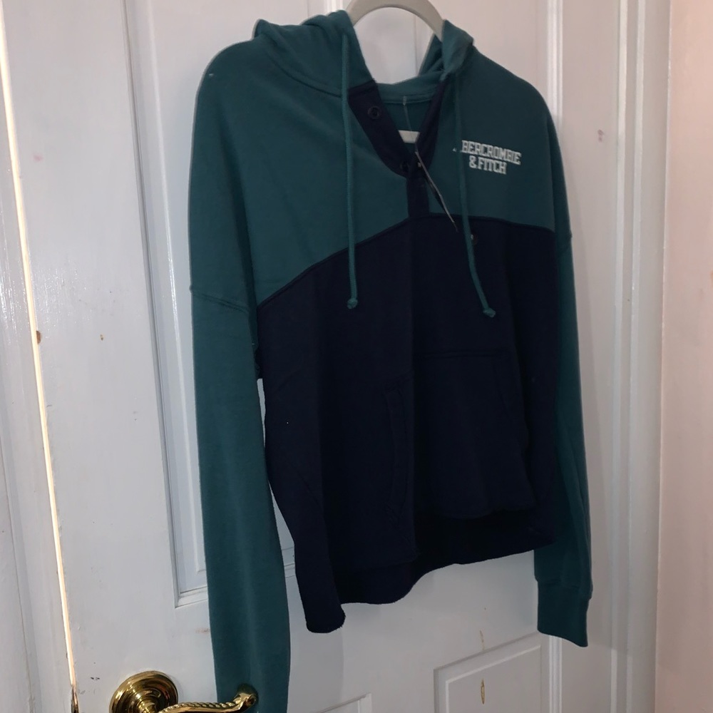 Abercrombie Pull Over Hoodie